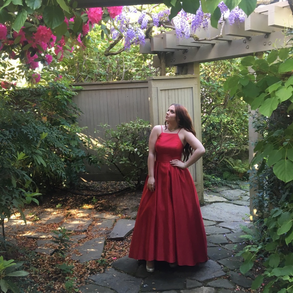 Red Halter Top long Prom Dress
